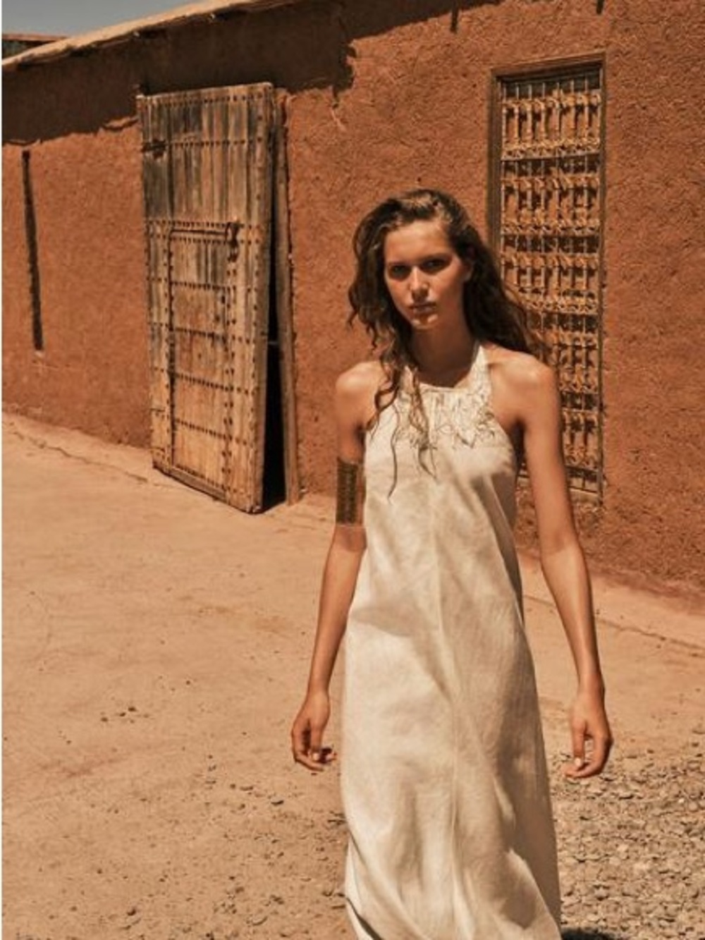 Zara Linen Limited Edition Halter Neck Fringe Maxi Dress in Cream Size M